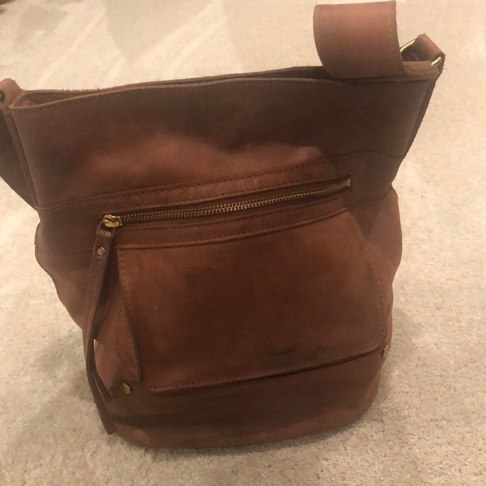 C&C California Crossbody Bucket Bag in Leather - Picture 2 of 7